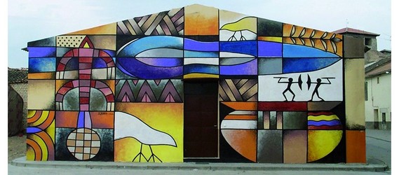 Sede del CEVFW con el mural del artista Manuel Sierra